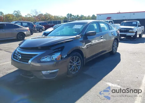 2015 Nissan Altima 2.5 S из США, поврежденный, VIN 1N4AL3AP9FN403405